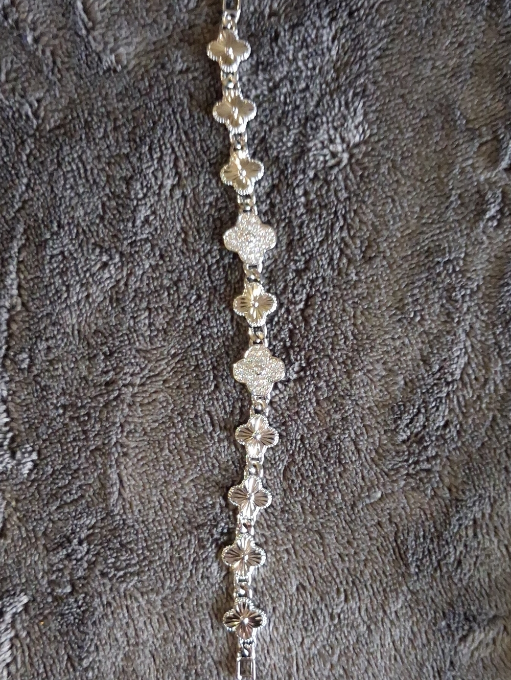 Silver Clover Link Bracelet - Elegant Women's Jewelry